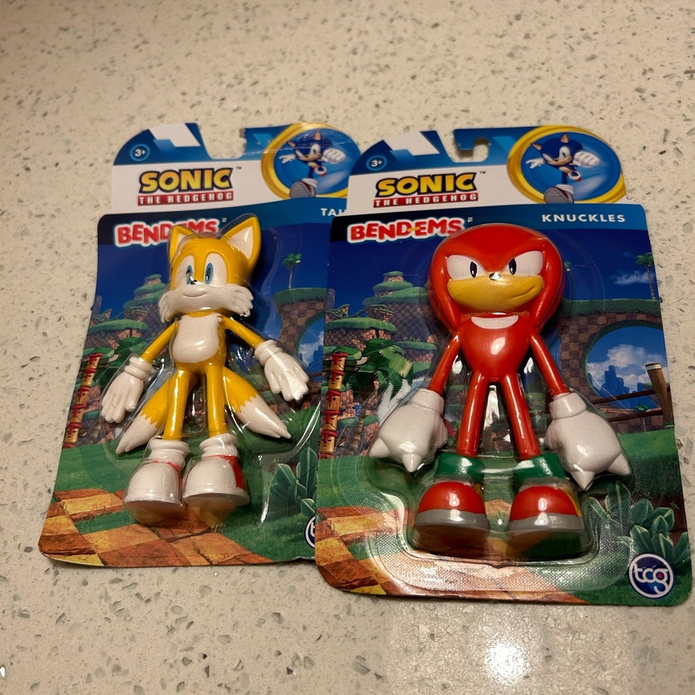 Yellow and Red Action Figures from Sonic the Hedgehog